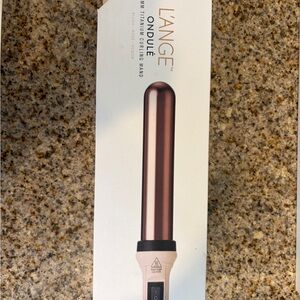 Lange Blush Curling Wand with Glove